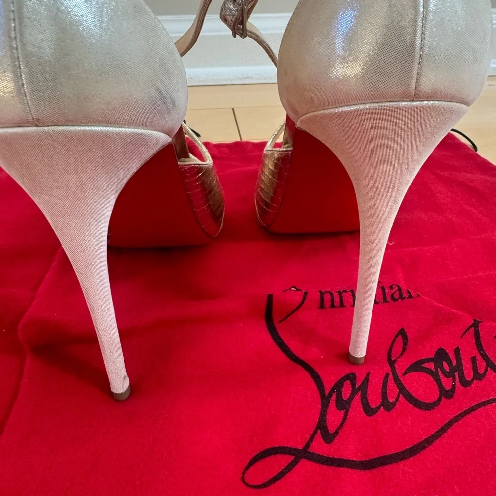 Christian Louboutin pump heels EU 39 - Picture 7 of 8